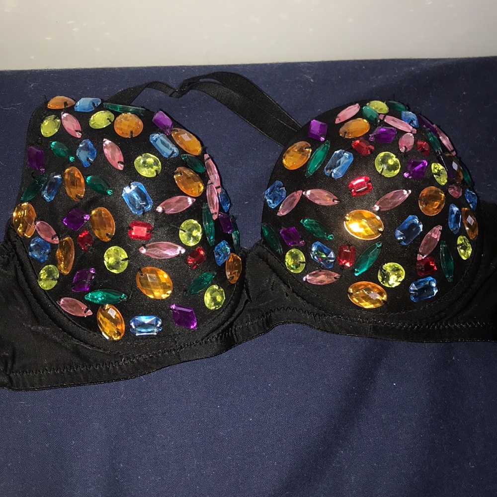 Sequence rave bra